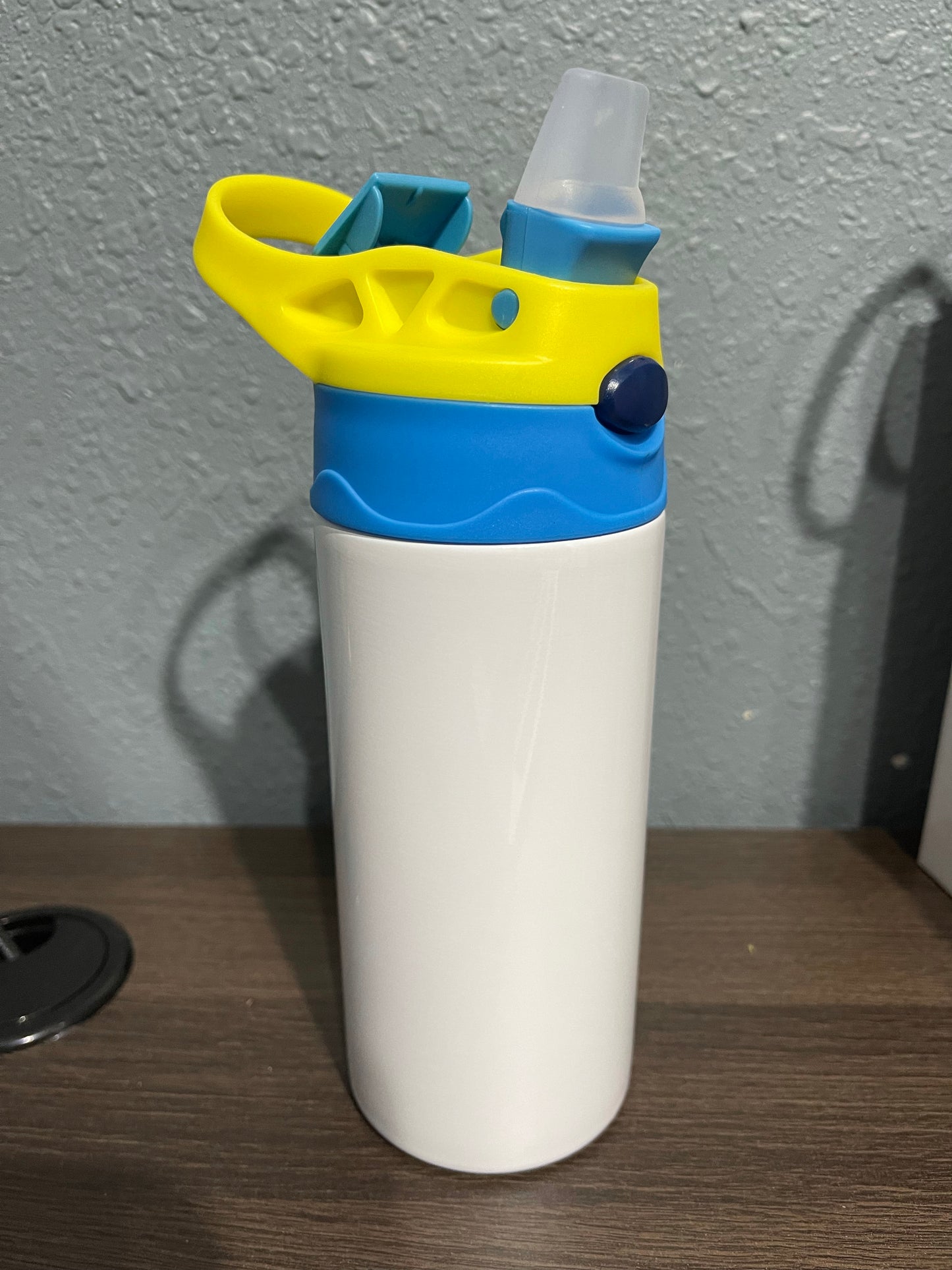 Kids water bottle